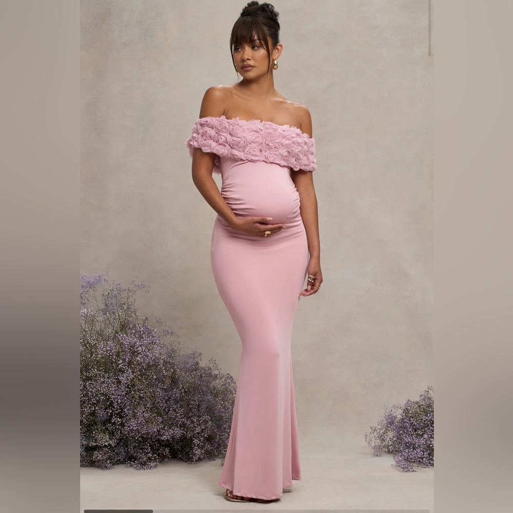 INFLORESCENCE
BLUSH PINK MESH FLORAL BARDOT MATERNITY MAXI DRESS - Club L London